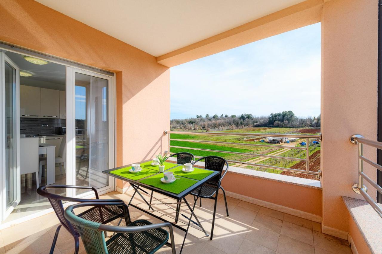 Stancija Amoroso Porec Apartments Exterior foto