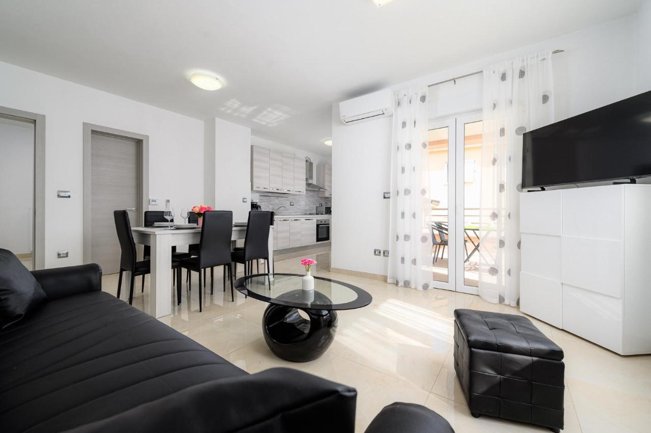 Stancija Amoroso Porec Apartments Exterior foto